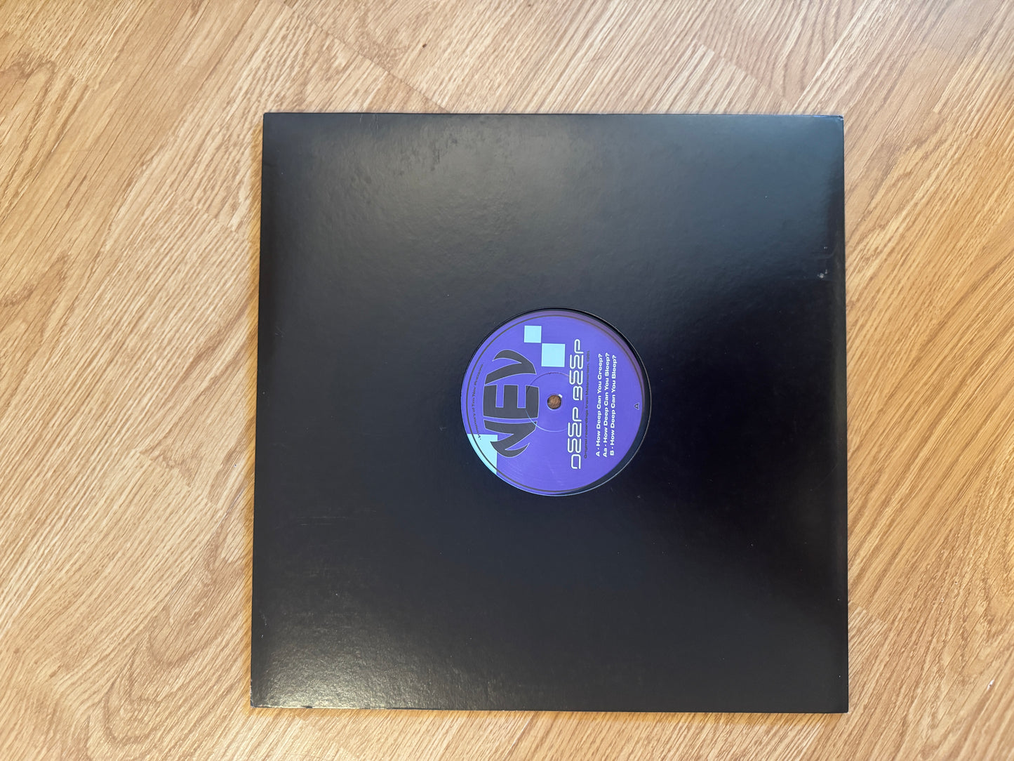Nev - Deep Beep